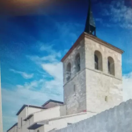 Mencia Dom wakacyjny Mansilla de las Mulas